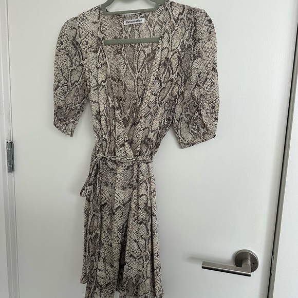 Reformation Monica Wrap Dress Snake Skin - never worn - Picture 3 of 8